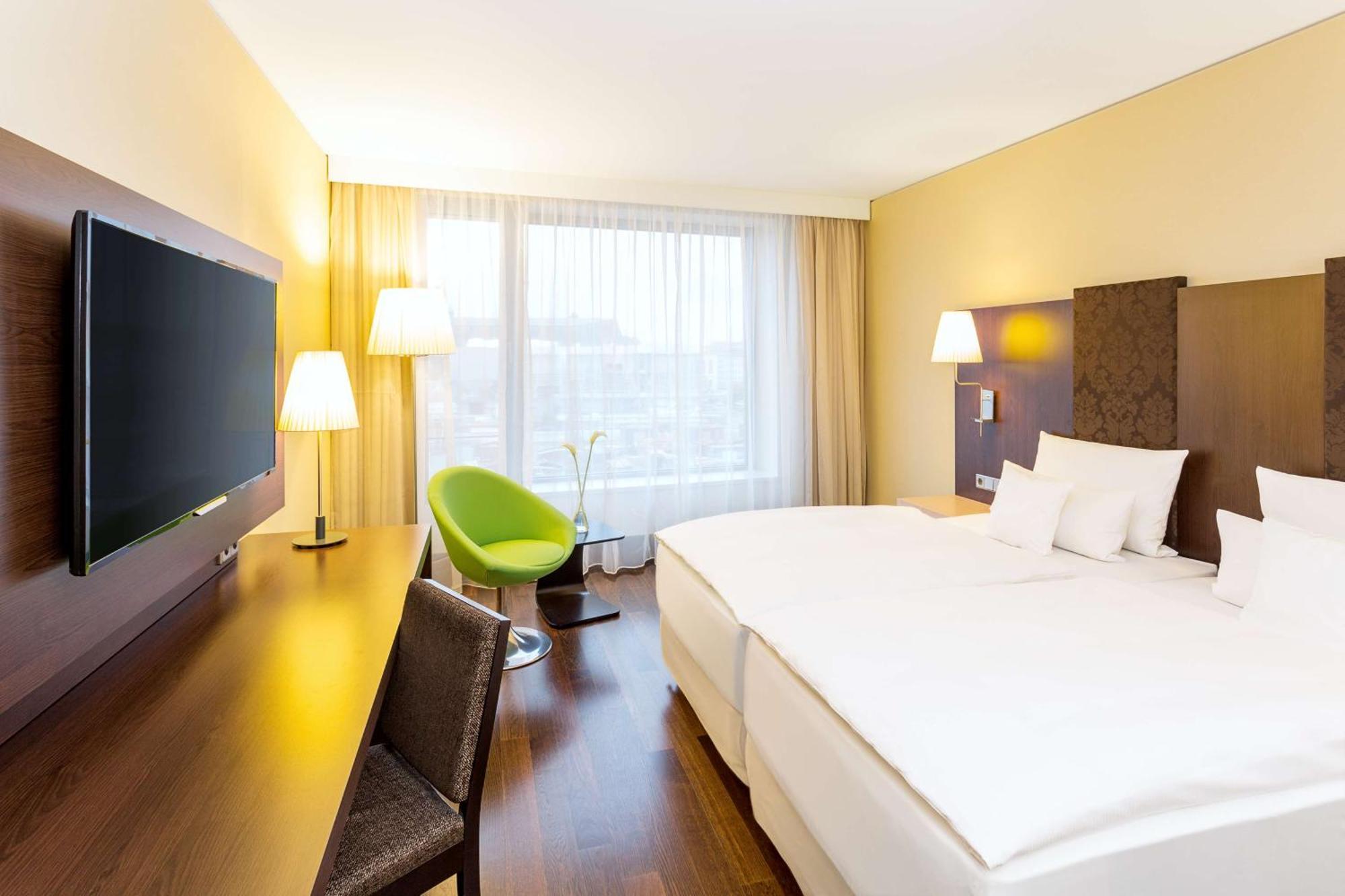 เอ็นเอช คอลเล็คชั่น เดรสเดน อัลท์มาร์ค Hotel ภายนอก รูปภาพ